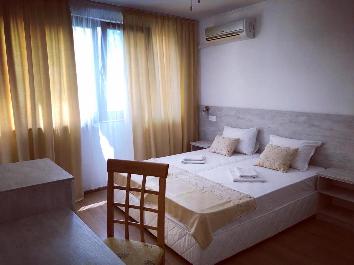 ורברה Guest Rooms Southern Nights מראה חיצוני תמונה