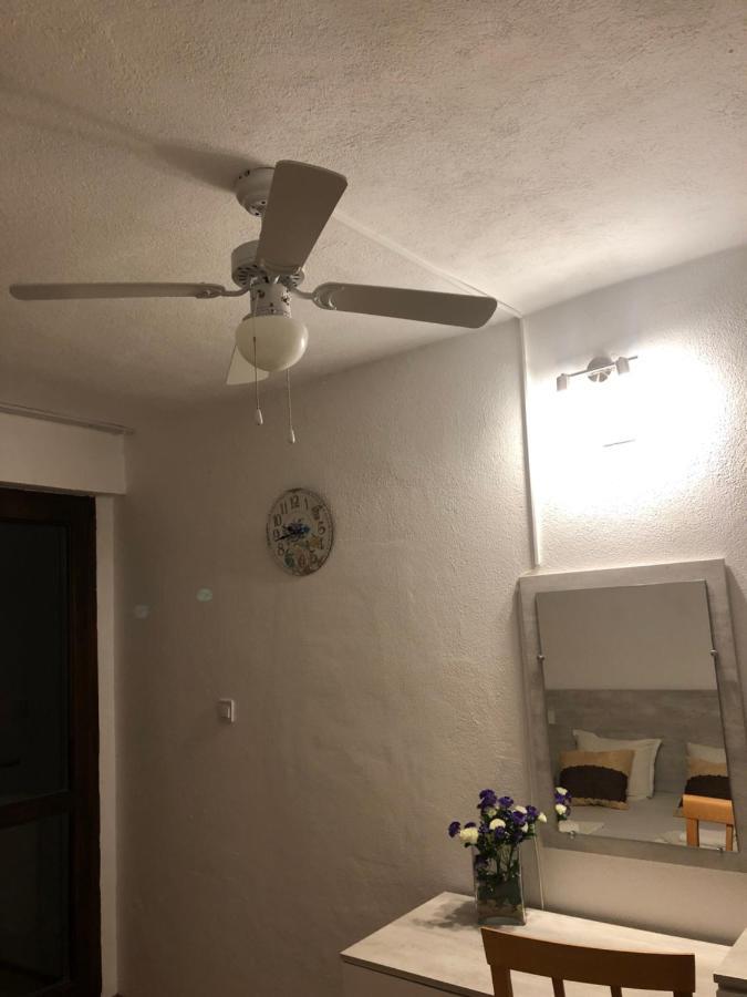 ורברה Guest Rooms Southern Nights מראה חיצוני תמונה